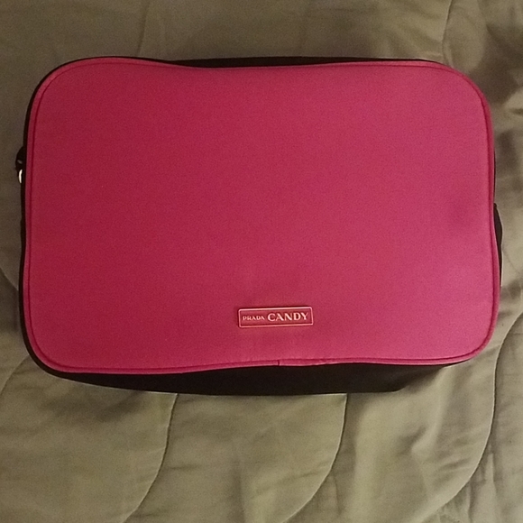 Prada Candy makeup bag - Picture 1 of 5